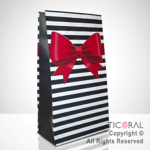 BOLSITA PAPEL BLANCA A RAYAS NEGRA CON MO�O ROJO 12X24CM x 10